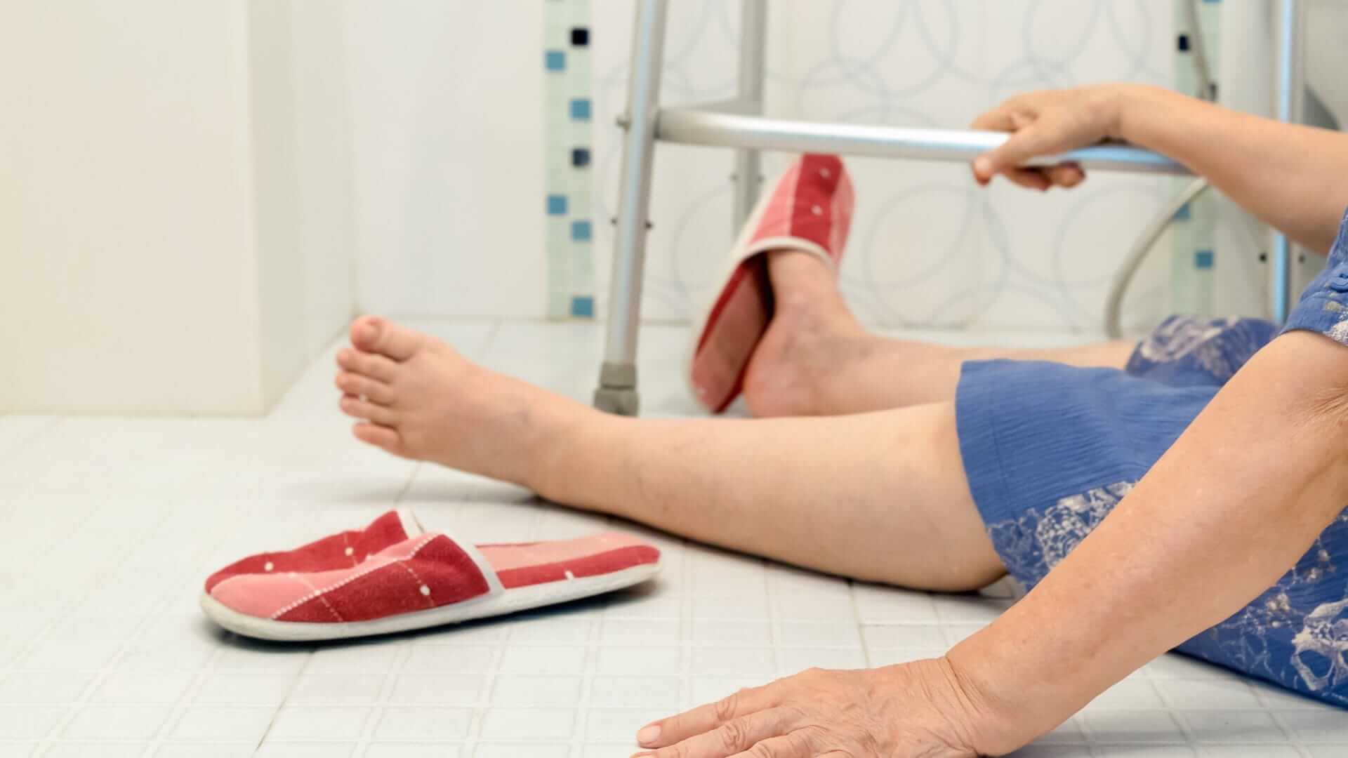 Horror fall causes broken neck: Gillian’s struggle in selecting the right non-slip solution